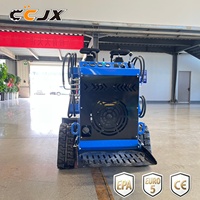 Chargeuse compacte mini sur pneus en stock, avec fixation rapide et outils multiples pour la construction, l'agriculture et les opérations en espaces restreints