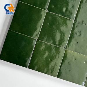 Carreaux muraux en céramique marocaine verte faits à la main 100x100mm, style vintage, dégradé de couleurs, pour gîtes, cafés et restaurants - Product Image 3
