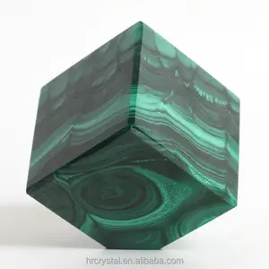 Cube en cristal de pierre de malachite verte de haute qualité de bon fournisseur découpant pour la décoration