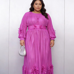 เดรสยาวพลีทสีเหลืองสำหรับผู้หญิงไซส์ใหญ่ แขนยาว แต่งดอกไม้ 3 มิติ พร้อมเข็มขัด ดีไซน์หรูหราสำหรับสาวอวบ - Product Image 1