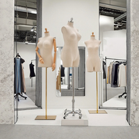 M116-gws Usine Pas Cher XXL Femme Factice Bois Réglable Bras Tailleur Tissu Plus La Taille Robe Forme Femme Mannequin