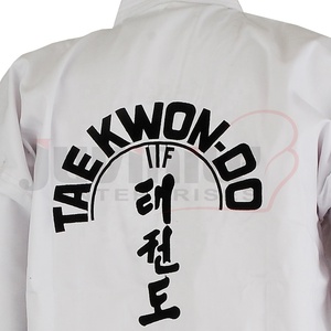 ชุดยูนิฟอร์ม ITF สีขาว 8 ออนซ์ ชุดศิลปะการต่อสู้ ชุดเทควันโด คุณภาพดีที่สุด สไตล์เรียบง่าย ชุดยูโด คาราเต้ ในปากีสถาน ปี 2025 - Product Image 4
