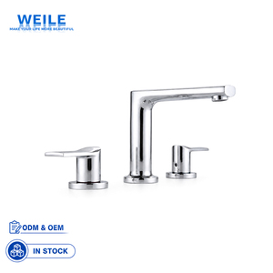 Robinet <span class=keywords><strong>de</strong></span> lavabo en laiton chromé à montage sur comptoir avec poignées à double levier, cartouche céramique, robinet <span class=keywords><strong>d</strong></span>'<span class=keywords><strong>eau</strong></span> moderne pour lavabo <span class=keywords><strong>de</strong></span> salle <span class=keywords><strong>de</strong></span> bain - Product Image 1