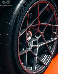 ล้อรถยนต์คาร์บอนไฟเบอร์ประสิทธิภาพสูง BW - เหมาะสำหรับรถยนต์/รถ SUV - Product Image 3