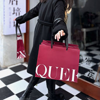 Sac de shopping en papier de luxe personnalisé avec logo pour boutique de chaussures, emballage cadeau pour vêtements, chaussettes, fourrures, en papier recyclable avec impression sérigraphique