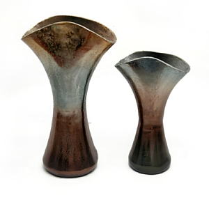 Jarrón de Vidrio Soplado a Mano, Verde Oscuro, Gran Diámetro, Diseño Moderno para Decoración de Sala de Estar o Escritorio - Product Image 1