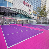 Dalles de terrain de pickleball en PP emboîtables pour l'extérieur, résistantes aux intempéries, revêtement de sol sportif modulaire, installation facile, vente en gros