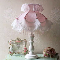 Lampe de bureau LED créative contemporaine pour une décoration chaleureuse et romantique, lampe de chevet pour chambre de princesse