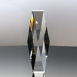 Großhandel Maßgefertigter 3D-Laser-Glaskristall-Würfel als Briefbeschwerer MH-F0515 - Product Image 4