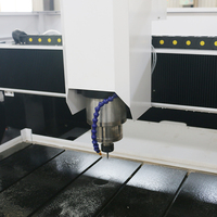 Machine de fraisage et de gravure CNC 3 axes Half Cover4040 6060 6090 pour l'acier, le cuivre, l'aluminium, le bois, l'acrylique et la fabrication de moules