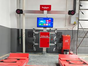 Machine d'alignement de roues 3D personnalisée et esthétique à <span class=keywords><strong>prix</strong></span> raisonnable, machine d'alignement de roues de voiture de base, réparation automobile - Product Image 2