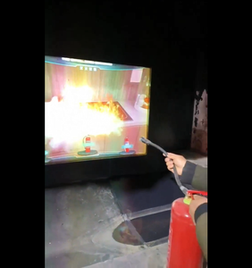 Jeu de simulation d'incendie interactif à réalité augmentée (RA) avec projection et détection de mouvement pour parcs d'attractions - Product Image 3