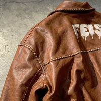 Veste bomber personnalisée avec rivets de la marque Ouna Clothing Manufacturer, veste entièrement zippée, veste en cuir surdimensionnée et chaude
