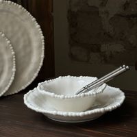 Assiettes à dîner en porcelaine irrégulière à bord perlé, vaisselle en céramique, bols à soupe, plats, tasses, ensemble de vaisselle