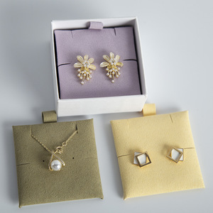 Double Sided Velvet Jewelry Card Holder 6x6cm For Necklace Earring Pendant Storage Packaging <b>Envelope</b> Style - Product Image 3