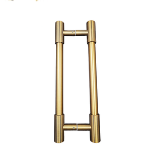 Maniglie Moderne in Rame e Cromo per Centri Commerciali di Dubai e Palazzi Sauditi, Barre Simmetriche per Ingressi Principali - Product Image 1