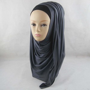 Luxuriöser Premium Jersey Hijab Einfarbiger Warmer Dicker Winter Dehnbarer Jersey Baumwoll-Hijab Schal Maxi Damen Schultertuch Dubai Kopfbedeckung Turban - Product Image 6