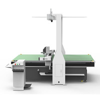 Machine de découpe automatique à couteau oscillant CNC Yuchon pour cuir véritable de grande taille avec scanner caméra