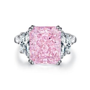 Anillo de Compromiso y Boda de Plata de Ley S925 con Circonita Cúbica Rosa Corte Radiante, Chapado en Oro de 18K y Rodio - Product Image 1