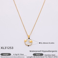 SUMMLY Collier pendentif étoile de lune en coquille naturelle plaqué or 18 carats en acier inoxydable 316L en acier inoxydable 316L Lettre de perle en argent