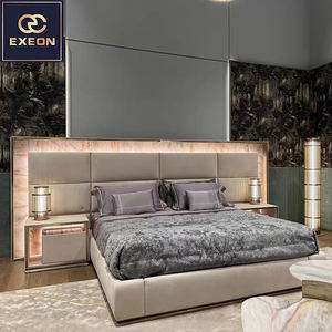 Tête de Lit Luxe sur Mesure en Velours Courbé pour Villa, Double Panneau en Cuir Véritable, Lumière LED, Lits King Size Panoramiques, Lit de Haute Qualité - Product Image 2