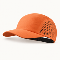 Casquette de course personnalisée à 5 panneaux, légère, respirante, en polyester perforé au laser, avec logo