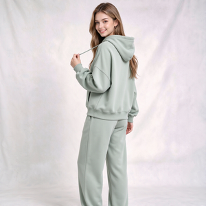 Conjunto de Sudadera con Capucha y Pantalones Anchos LEDUO para Mujer, Ropa Casual Suave y Sólida para Descansar - Product Image 3