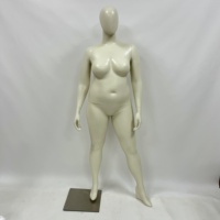 Mannequin de femme de grande taille réaliste et sexy, accessoires pour femmes, grande poitrine, fenêtre personnalisée en fibre de verre