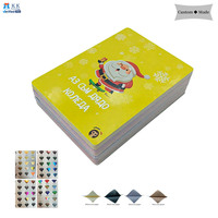 Jeu de cartes personnalisé avec revêtement UV brillant, impression de cartes de jeu, étiquette privée, vente en gros, fourniture directe d'usine