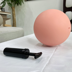 Pelota de Pilates Mini de PVC Marrón de 300g, Ligera, con Logotipo Personalizado, de 20cm, para Ejercicio, Fitness, Yoga, Entrenamiento del Core y Rehabilitación - Product Image 5