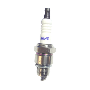 หัวเทียนสั้น 'ทอร์ช' ศิลปะ L7TC (อ้างอิง BPM7A) สำหรับเลื่อยโซ่ F.19 - Product Image 1