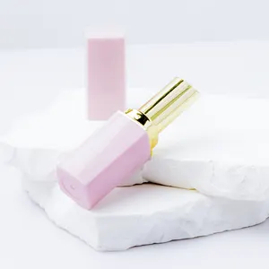 Хит продаж, роскошный розовый квадратный экологически чистый контейнер для бальзама для губ, Пластиковый пустой тюбик для губной помады для косметической упаковки