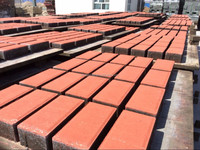 Vente chaude Décoratif Kerbstone Emboîtement Résistant À L'usure En Acier Ciment Brique Die Paver Moule Zenith 940 Bloc Faisant La Machine