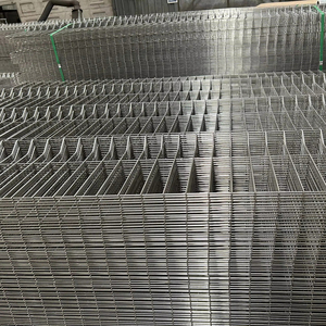 <span class=keywords><strong>2025</strong></span> Chất lượng cao kim loại an ninh thép không gỉ SS304 3D cong hàn dây lưới Bảng điều chỉnh - Product Image 6