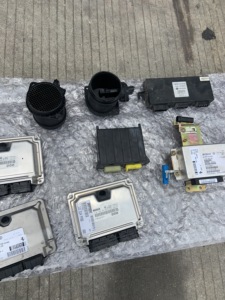 Unidades de Control Motronic Originales Usadas para Motor Ferrari F430 OEM 217986 Unidad de Control de Encendido ECU - Product Image 5