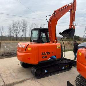Mini-excavatrice sur chenilles Hitachi ZX60 pour la construction avec moteur, pompe et boîte de vitesses haute performance - Product Image 4