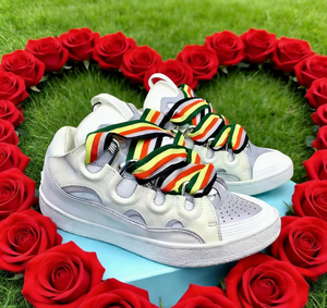 Chaussures de sport luxueuses en cuir et mesh avec semelle intermédiaire en EVA, lacets épais et larges. Disponible en tailles pour hommes et femmes - Product Image 4