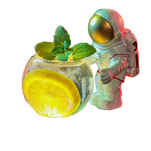 Creative Astronaut Glowing Smoke Bone China HB Brand Wine Glass for Martini Brandy Gin Vodka Whiskey Party