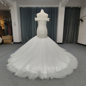 Vestido de novia estilo sirena Lsany204 vintage con apliques de encaje, cola larga y hombros descubiertos, Jancember - Product Image 2