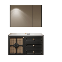 Ensemble de meubles de salle de bain intelligents en bois de caoutchouc de style rétro français, avec lavabo en céramique et armoire murale