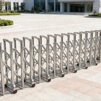 Barrière de circulation mobile en promotion, barrière de sécurité routière, taille personnalisable avec roues pour aéroport, gare, métro