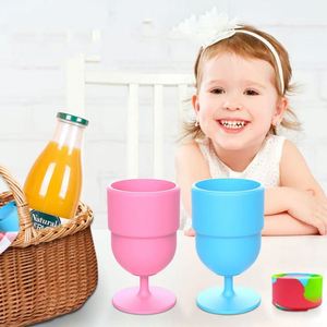 Vente en gros de gobelet à vin pliant en silicone personnalisé multifonctionnel portable rétractable pour l'extérieur résistance aux chutes de voyage - Product Image 5