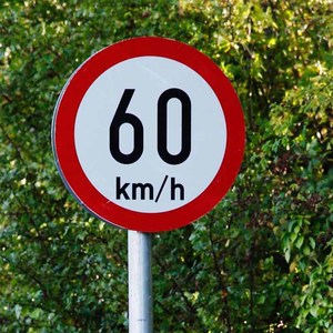 <span class=keywords><strong>Panneau</strong></span> <span class=keywords><strong>de</strong></span> signalisation routière circulaire réfléchissant pour limite <span class=keywords><strong>de</strong></span> <span class=keywords><strong>vitesse</strong></span> <span class=keywords><strong>de</strong></span> 20 km/h, pour zone scolaire et sécurité routière résidentielle - Product Image 3