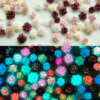 Décorations d'ongles 3D en résine florale rose et fournitures de bijoux - Décorations d'ongles de style doux de la marque FU&CO pour manucure
