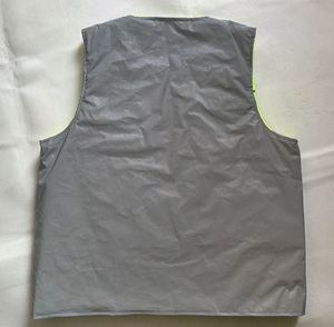 Veste sans manches réversible en polyester pour femmes, en gros, personnalisée, chaude pour l'hiver, unie, décontractée pour hommes, réfléchissante, pour l'extérieur - Product Image 3