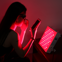 Panel de Terapia de Luz LED Infrarroja Roja Pulsada RedDot LED RDPRO300, Función de Fisioterapia, Garantía de 3 Años, Tratamiento Facial y Corporal