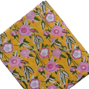 Tela de Algodón 100% Natural Orgánica Hecha a Mano en India, Diseño Floral Estampado a Mano, Ligera, Sin Coser - Product Image 1