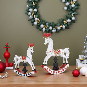 Figur <span class=keywords><strong>Resin</strong></span> Kuda Goyang Redeco Luxury Playing Card, Desain Poker Suit, Dekorasi Rumah Elegan, Hadiah - Product Image 5