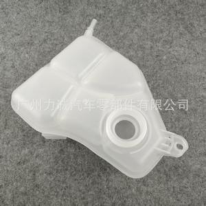 สำหรับรถยนต์ฟอร์ด เฟียสต้า 1221362 2S6H8K218AF ถังน้ำเสริมพร้อมฝาปิด ถังขยายและถังน้ำล้น - Product Image 3