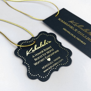 Tùy chỉnh thiết kế quần áo thẻ giấy may Swing lá vàng thời trang lá vàng treo <span class=keywords><strong>tag</strong></span> với chuỗi vàng - Product Image 3